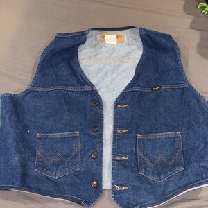 Wrangler Blue Denim Vest with Button Closure